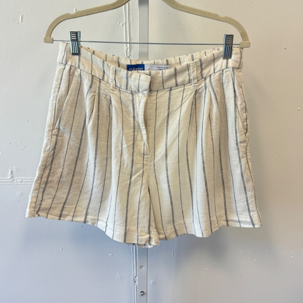 Old Navy Taylor Extra High-Rise Striped Linen Blend‎ Shorts Cream Navy Small